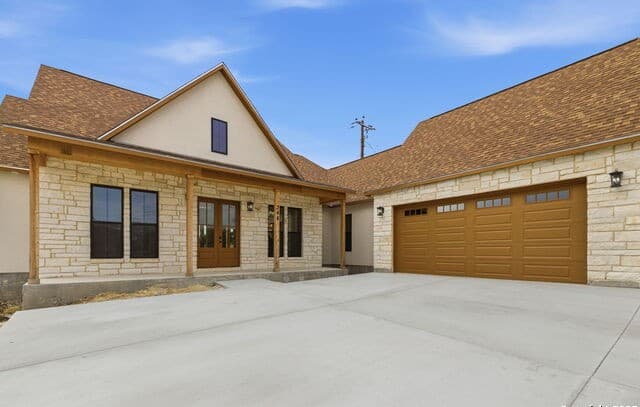 Home for sale at 518 Park in Bandera, TX — photo 4