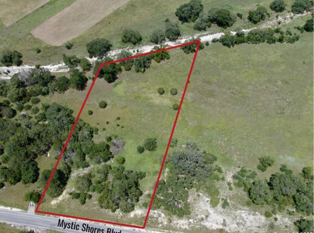 rental at 701 Mystic Shores Blvd in Spring Branch, TX — photo 1