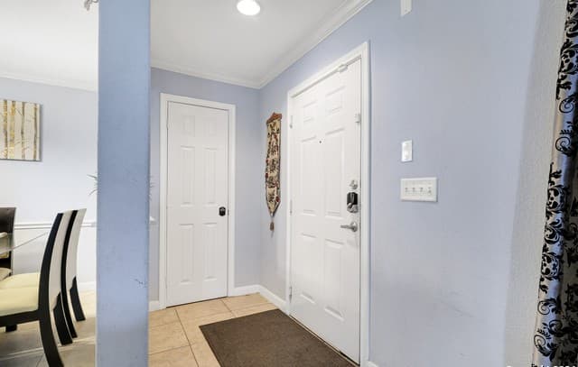 3-bedroom rental at 7323 Snowden Rd Unit 3308 in San Antonio, TX — photo 4