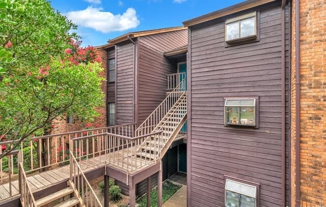 2-bedroom rental at 4212 Medical Unit 1705 in San Antonio, TX — photo 3