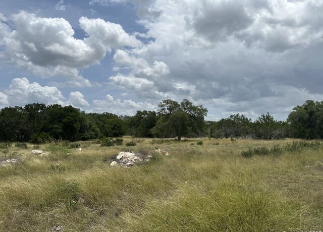 rental at 571 Rayner Ranch in Spring Branch, TX — photo 5