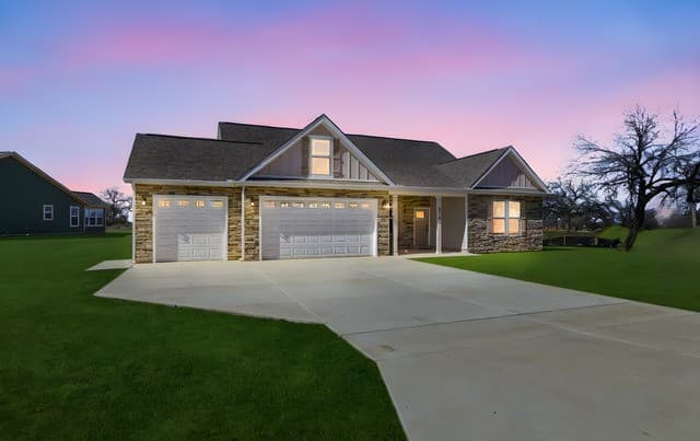 3-bedroom home for sale at 21127 Prairie Rose in San Antonio TX