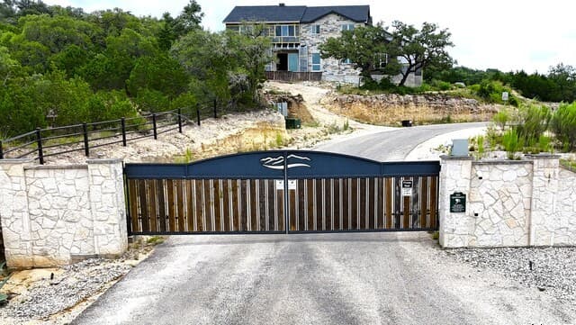 rental at LOT 7 Canyon Creek Preserve in Helotes, TX — photo 2