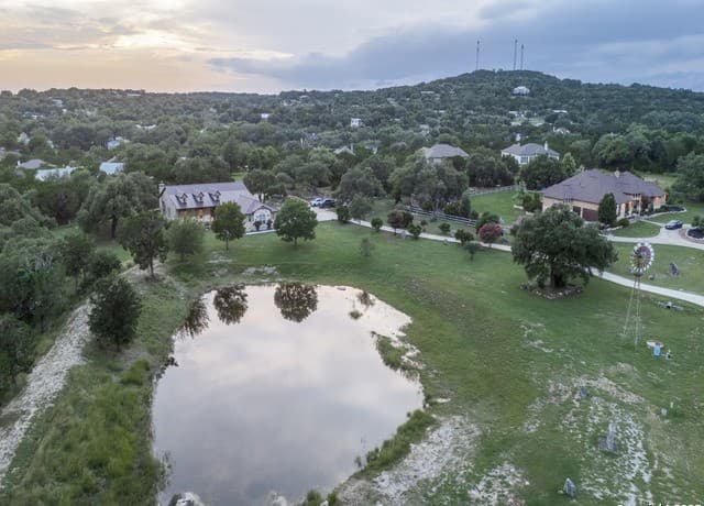 4-bedroom rental at 629 Windmill Ranch in Spring Branch, TX — photo 1