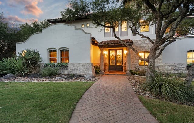 4-bedroom rental at 317 Park Ridge in Boerne, TX — photo 3