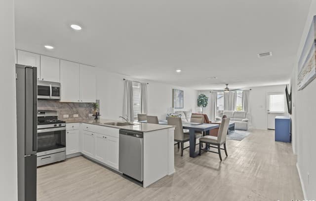 3-bedroom rental at 7022 Serf Pl in San Antonio, TX — photo 5