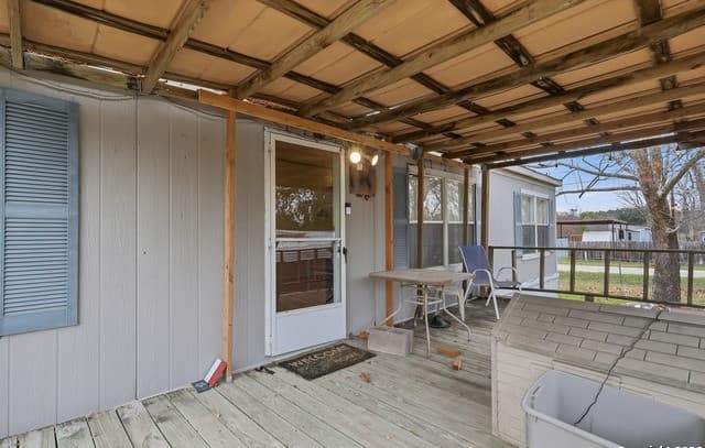 2-bedroom rental at TBD Branding Iron in Bandera, TX — photo 5