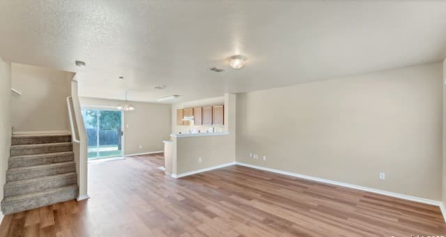 3-bedroom rental at 4806 Appaloosa in San Antonio, TX — photo 3