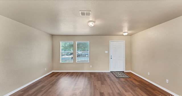 3-bedroom rental at 4806 Appaloosa in San Antonio, TX — photo 5