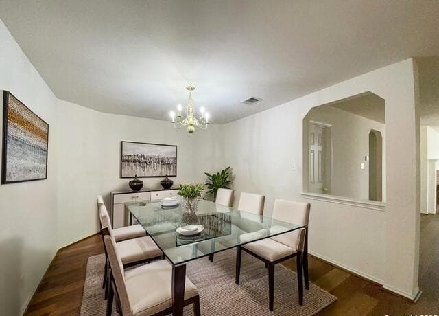 4-bedroom rental at 12626 Sunny Wonder in San Antonio, TX — photo 2