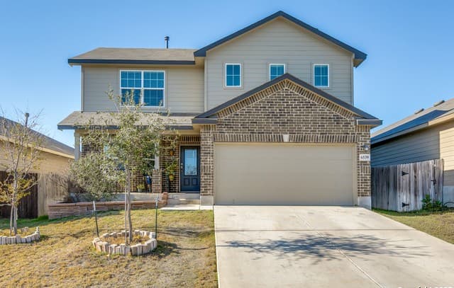 4-bedroom rental at 6539 Encore Oaks in San Antonio, TX — photo 1