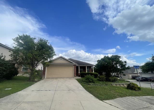 3-bedroom rental at 6602 Nora Vista in San Antonio, TX — photo 1