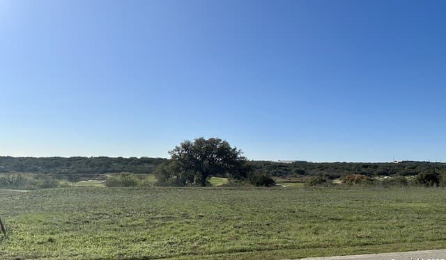 rental at 3027 Rustlers Trail in San Antonio, TX — photo 3