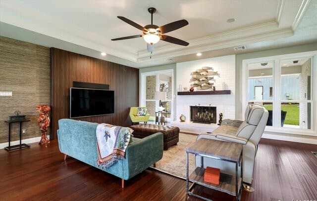 Home for sale at 311 Indian Pink in Floresville, TX — photo 5