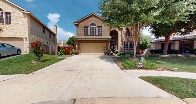 5-bedroom home for sale at 522 Baltustrol in Cibolo TX