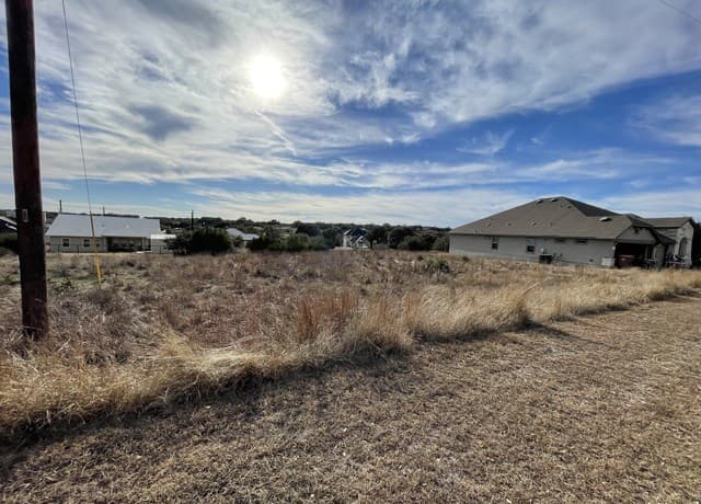 rental at 106 Daniel Jackson in Blanco, TX — photo 5