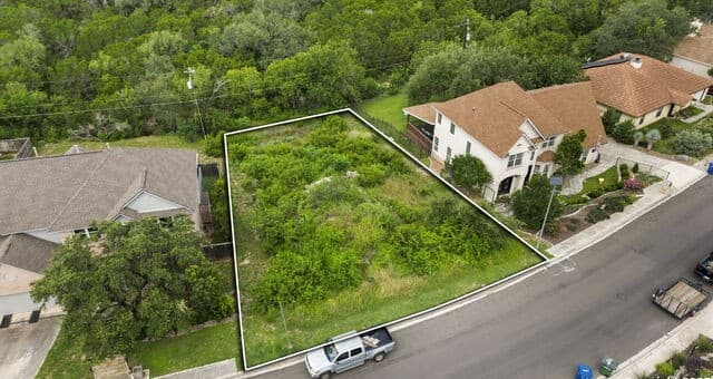 rental at 7438 Moss Brook in San Antonio, TX — photo 1