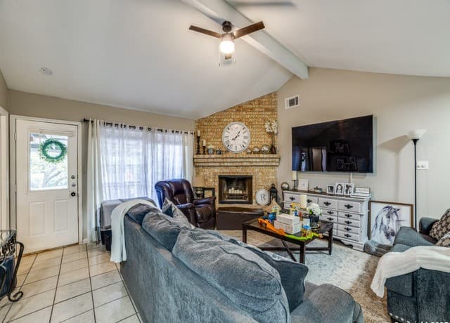 3-bedroom rental at 11455 Previn in San Antonio, TX — photo 2