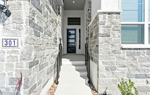 Home for sale at 301 Sasparilla in Boerne, TX — photo 3
