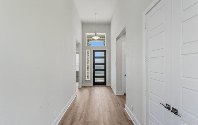 Home for sale at 301 Sasparilla in Boerne, TX — photo 5