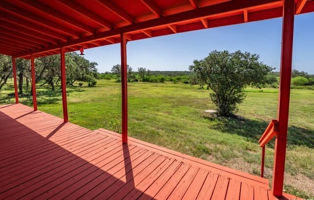 3-bedroom rental at 11234 Hwy 187 North in Utopia, TX — photo 4