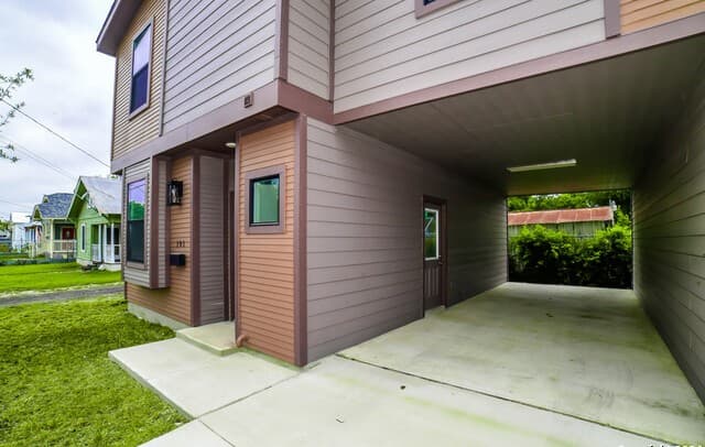 3-bedroom rental at 827 Florida Unit 101 in San Antonio, TX — photo 5