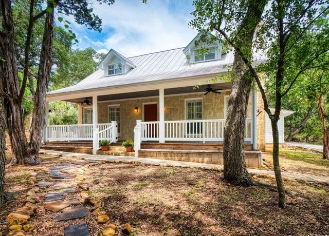 3-bedroom home for sale at 146/144 Ranger Creek Rd in Boerne TX