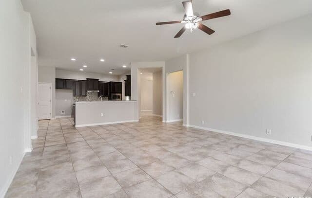 4-bedroom rental at 629 Cavan in Cibolo, TX — photo 2