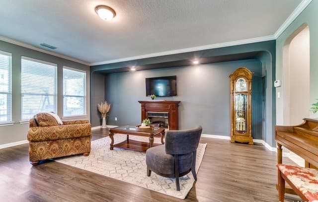 Home for sale at 11330 Hill Top Bnd in Helotes, TX — photo 5