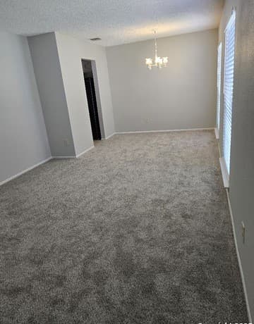 3-bedroom rental at 7146 Spring Grove in San Antonio, TX — photo 4