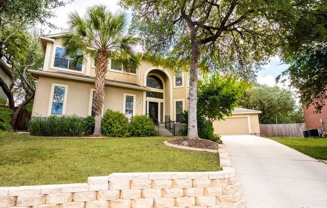 4-bedroom rental at 3500 Angora Trl in Schertz, TX — photo 2
