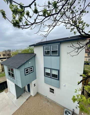 3-bedroom rental at 603 W Euclid Ave Unit 4 in San Antonio, TX — photo 1
