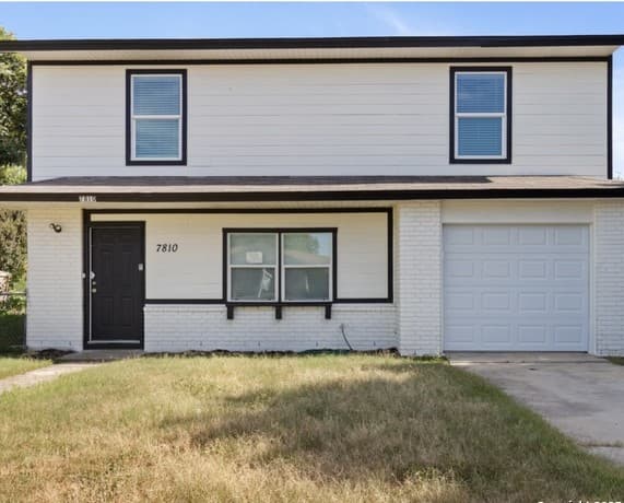 5-bedroom rental at 7810 Hobble in San Antonio, TX — photo 2