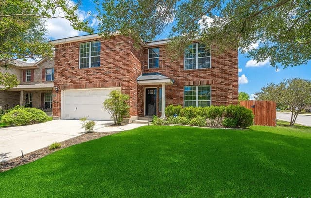 3-bedroom rental at 4302 Somerville Bay in San Antonio, TX — photo 2