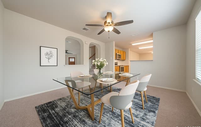 3-bedroom rental at 4302 Somerville Bay in San Antonio, TX — photo 5