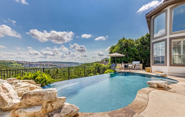 4-bedroom rental at 18210 Branson Fls in San Antonio, TX — photo 1