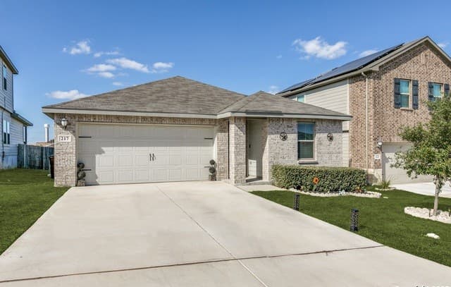 Home for sale at 4515 Yoakum Valley in Schertz, TX — photo 3