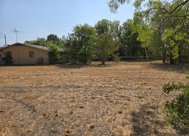 rental at 540 W Gerald in San Antonio, TX — photo 3