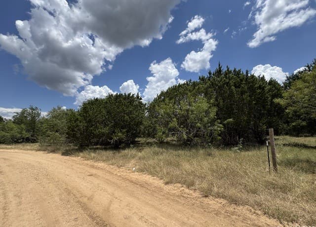 rental at 0 Nacona Dr in Bandera, TX — photo 1
