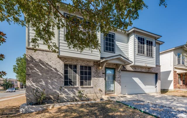 4-bedroom rental at 713 Moki Place in Cibolo, TX — photo 2