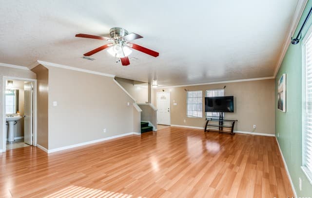 4-bedroom rental at 713 Moki Place in Cibolo, TX — photo 4