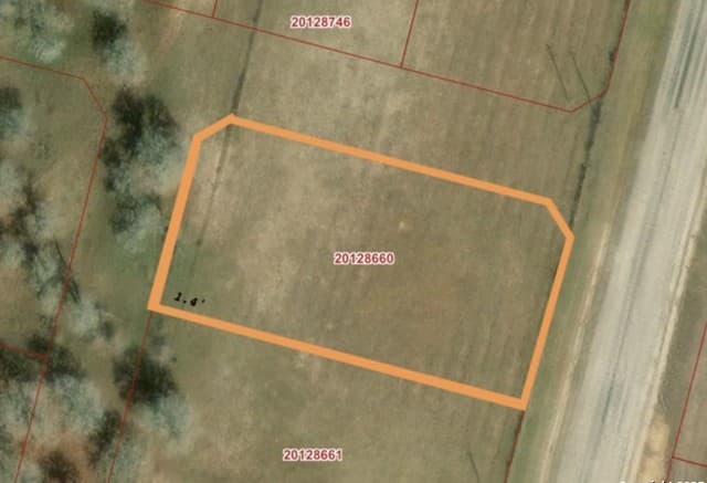 rental at 101 Timber Heights in La Vernia, TX — photo 1