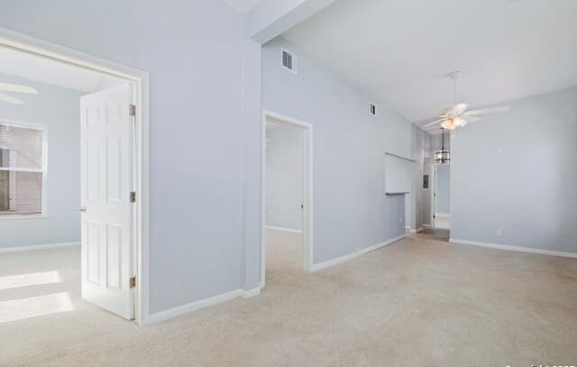 rental at 109 Blue Bonnet in San Antonio, TX — photo 4
