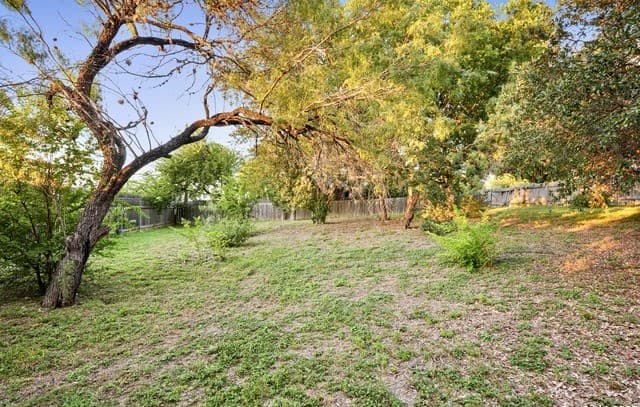 rental at 7505 Linkside in San Antonio, TX — photo 2
