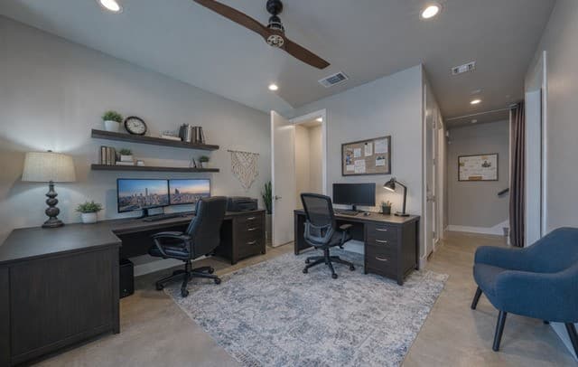 3-bedroom rental at 139 Cedar Unit 104 in San Antonio, TX — photo 4