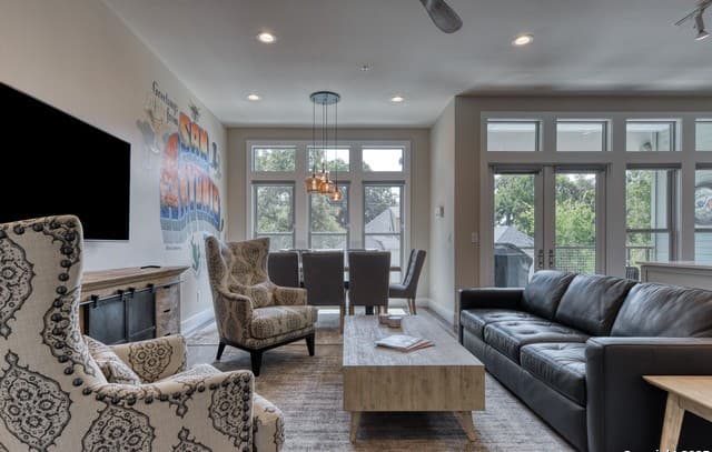 3-bedroom rental at 139 Cedar Unit 104 in San Antonio, TX — photo 5