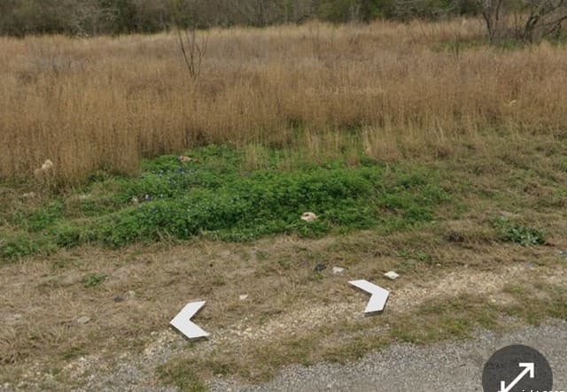rental at 00 Pleasants in Karnes City, TX — photo 4