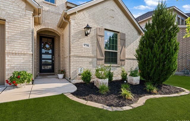 2-bedroom rental at 29 Green Cedar Rd. in Boerne, TX — photo 1