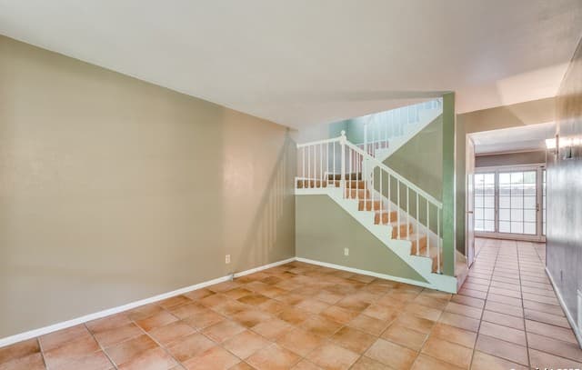 3-bedroom rental at 6106 Vance Jackson Unit 46 in San Antonio, TX — photo 2