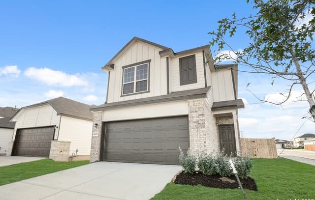 3-bedroom rental at 4939 Blue Ranch in San Antonio, TX — photo 1
